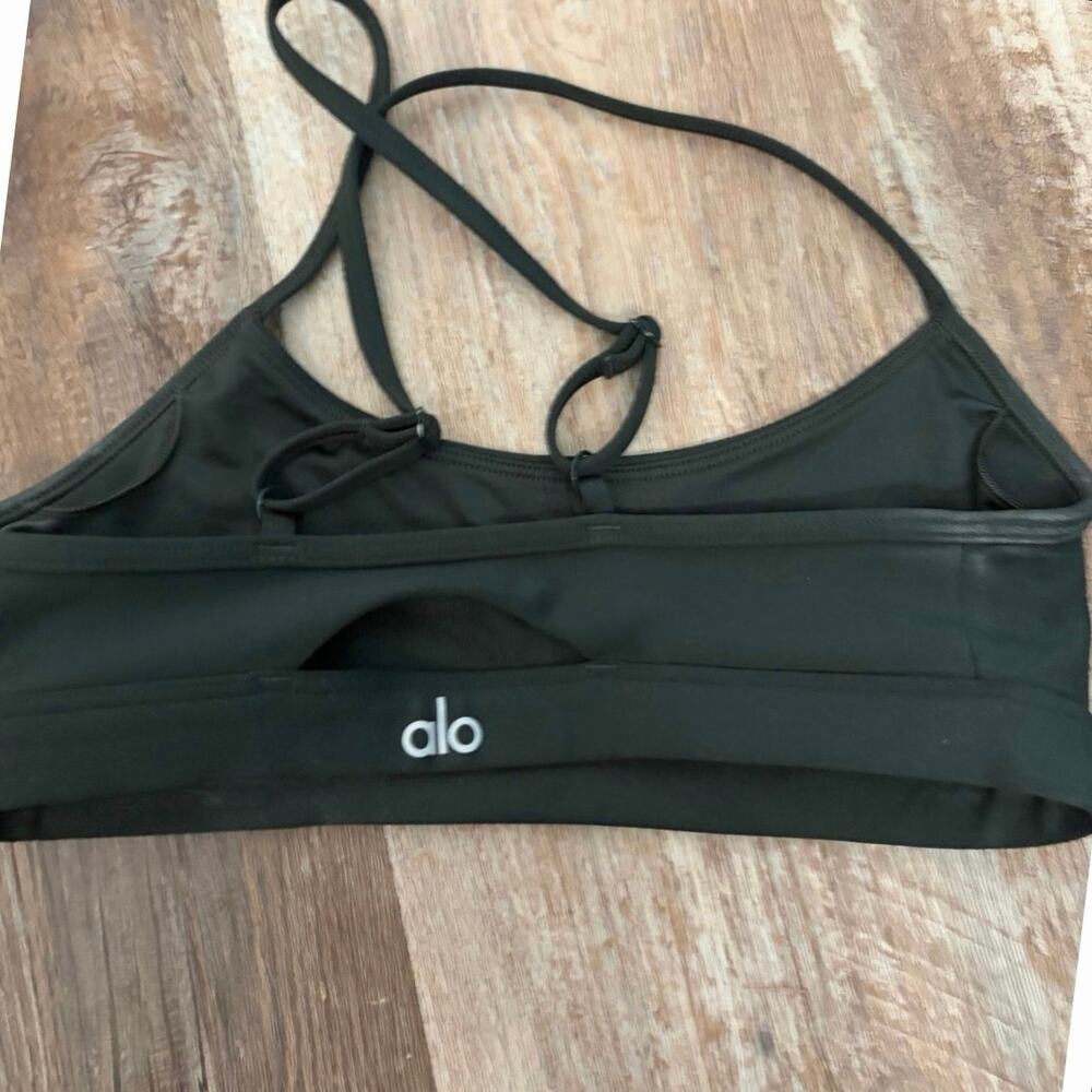 Alo sports bra size XS removable padding in dark green GUC ^needs laundered
